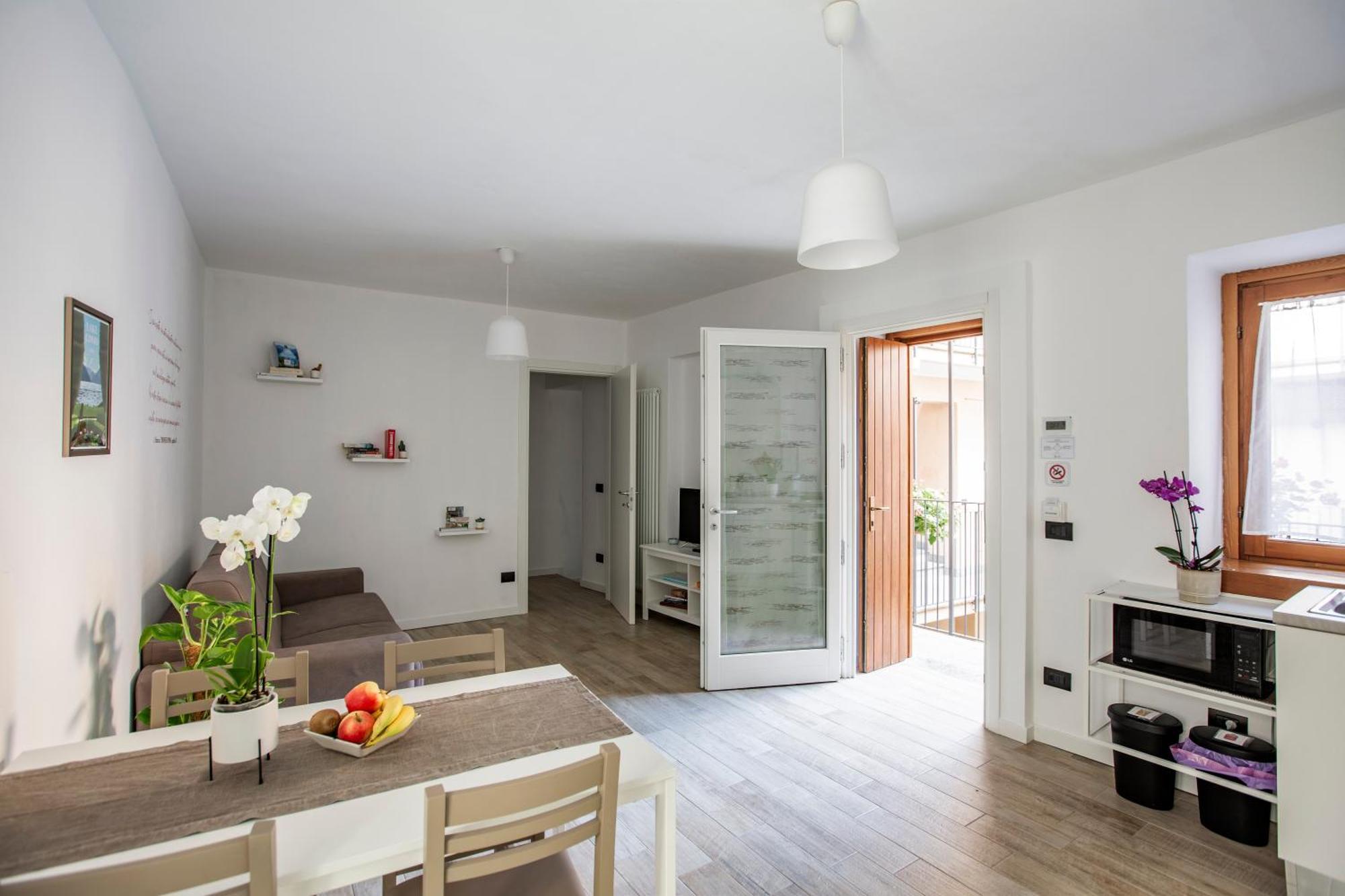 La Casa Del Sarto - Rooms And Apartments Lecco Luaran gambar