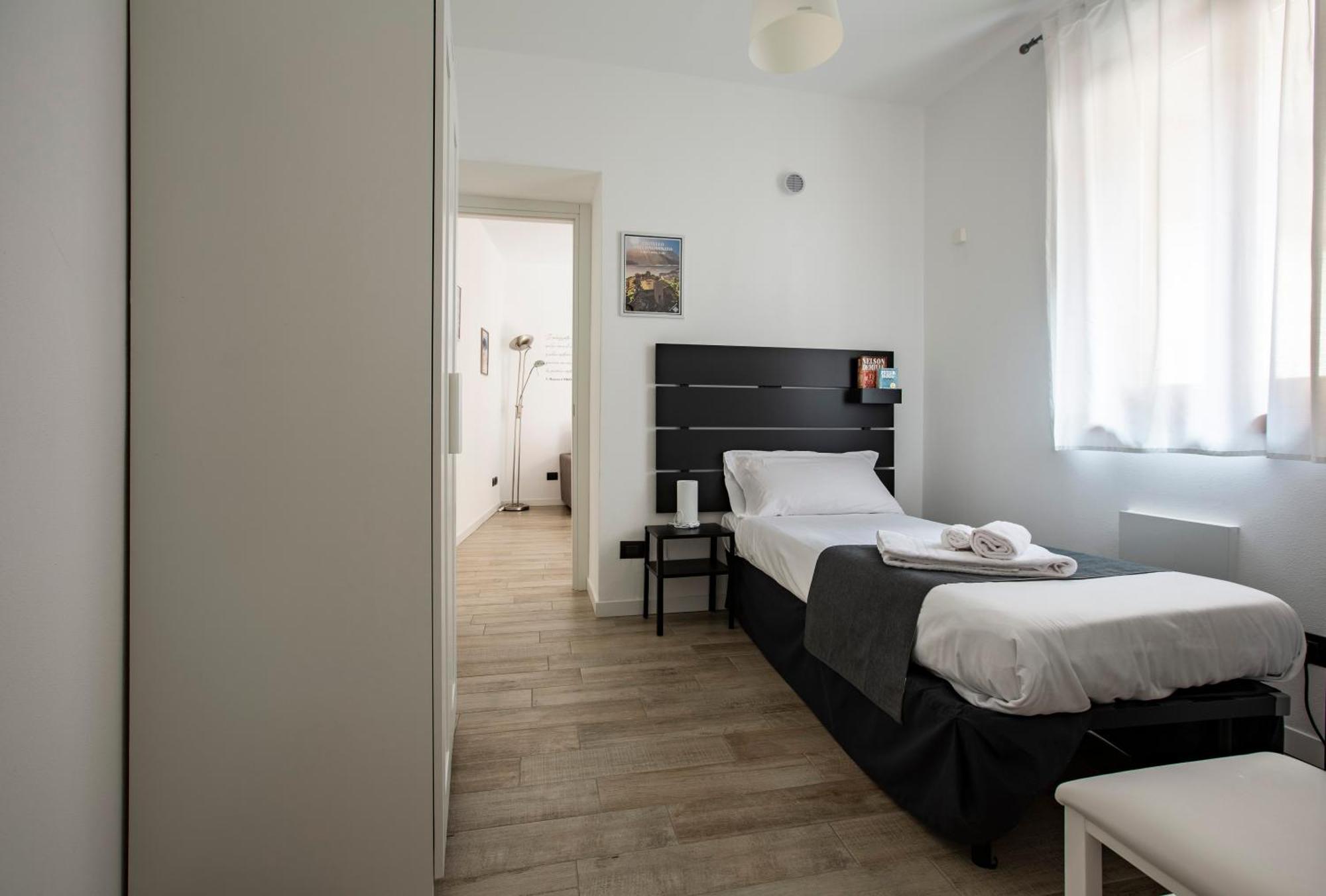 La Casa Del Sarto - Rooms And Apartments Lecco Luaran gambar
