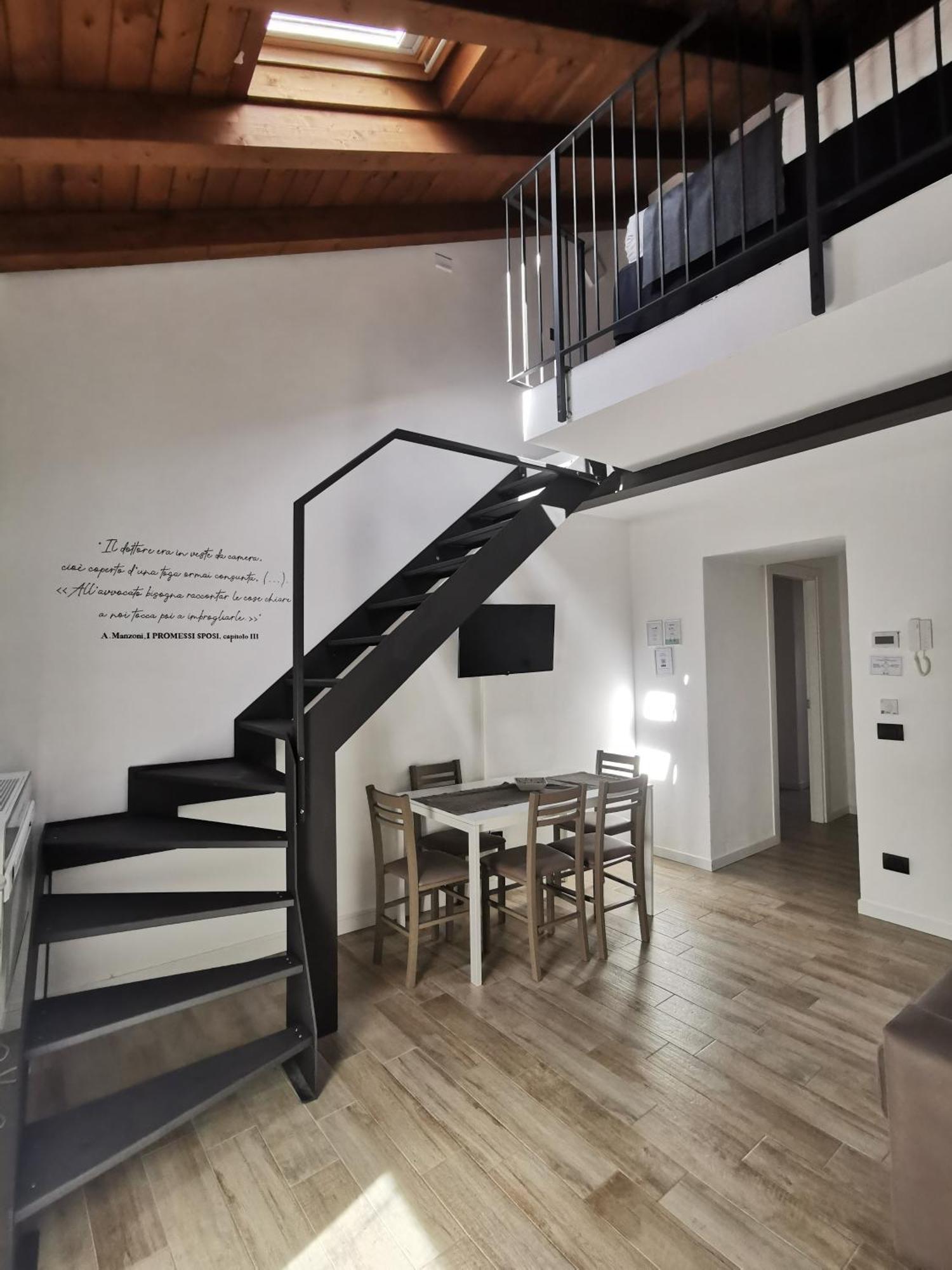 La Casa Del Sarto - Rooms And Apartments Lecco Luaran gambar